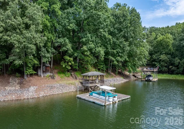 Photo 1 of Single family home for sale at 139 Windwood Ln, Troutman, NC 28166 | MLS# 4413560 | Listing updated on 2026-08-14