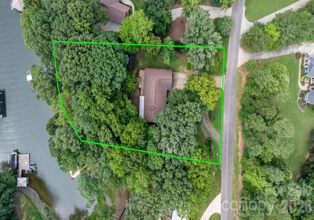 Photo 2 of Single family home for sale at 139 Windwood Ln, Troutman, NC 28166 | MLS# 4413560 | Listing updated on 2026-08-14
