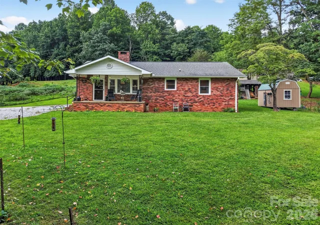 Photo 2 of Single family home for sale at 3702 Cabin Crk Rd, Zirconia, NC 28790 | MLS# 4413584 | Listing updated on 2026-08-13