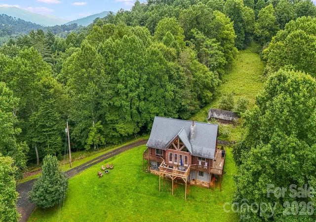 Photo 2 of Single family home for sale at 515 Raccoon Branch Rd, Green Mountain, NC 28740 | MLS# 4413585 | Listing updated on 2026-08-28