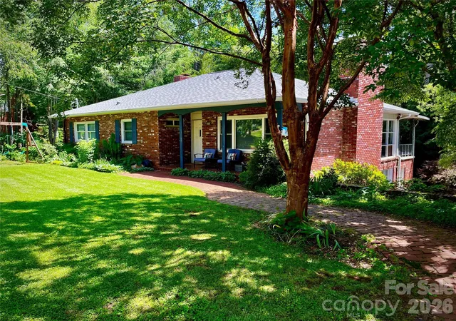 1st image of 36 Clarendon Rd, Asheville, NC 28806 | MLS# 4413612
