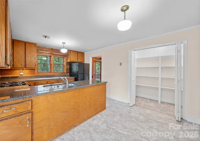 Photo 4 of Single family home for sale at 270 Dana Rd, Green Mountain, NC 28740 | MLS# 4413619 | Listing updated on 2026-08-25