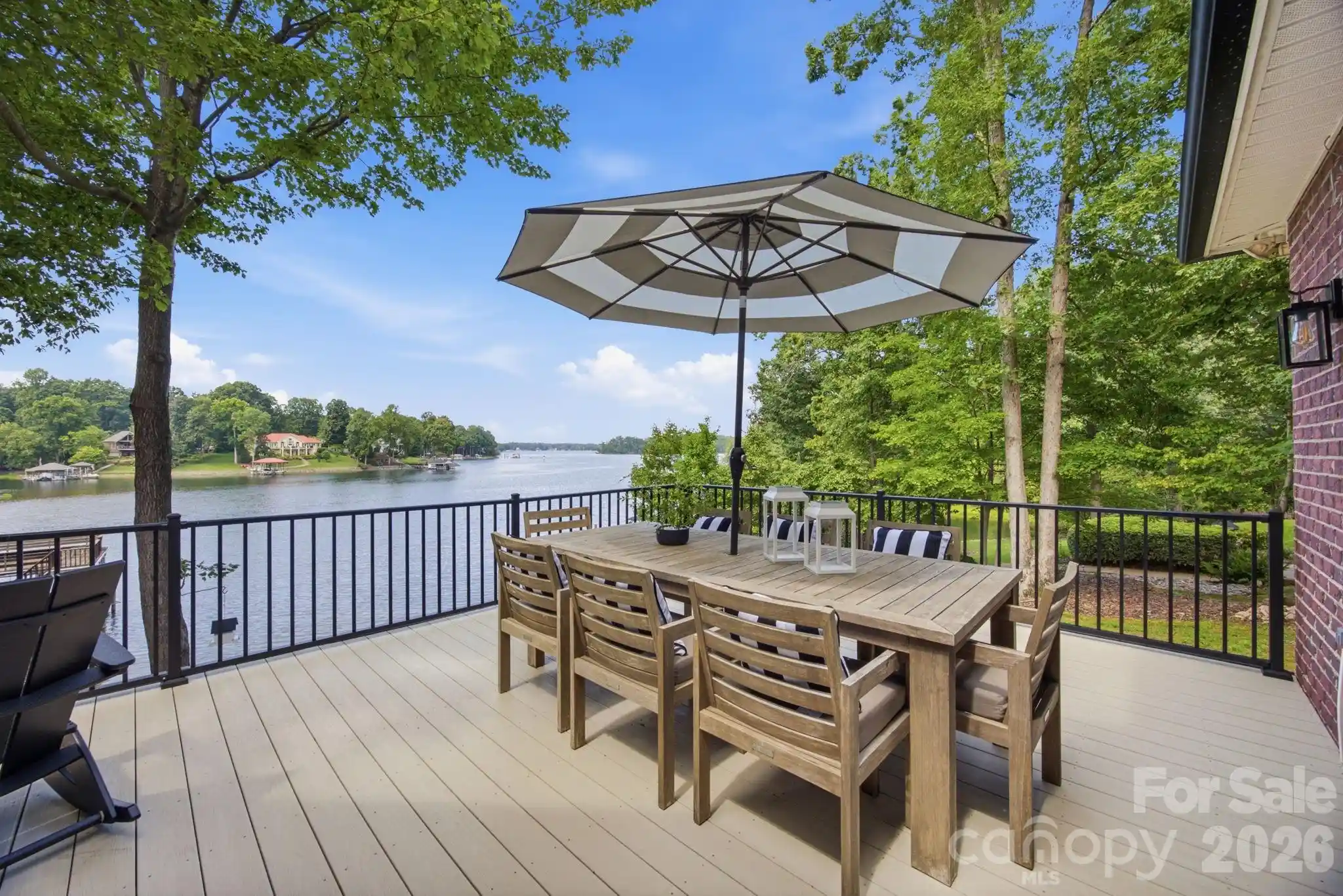 Photo 2 of Single family home for sale at 131 Long Cove Ln, Mooresville, NC 28117 | MLS# 4413632 | Listing updated on 2026-10-15