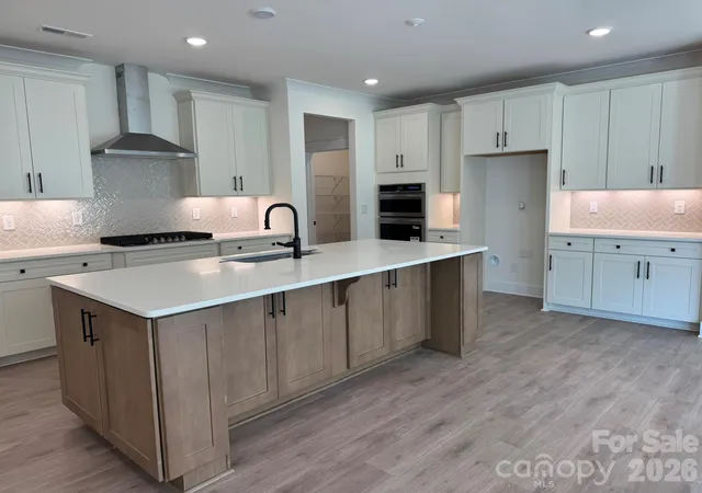 Photo 4 of Single family home for sale at 4007 Cedar Fls Dr, Waxhaw, NC 28173 | MLS# 4413669 | Listing updated on 2026-10-18