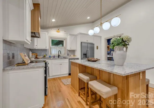 Photo 4 of Single family home for sale at 2281 Old Nc Hwy 16, Jefferson, NC 28640 | MLS# 4413688 | Listing updated on 2026-09-05