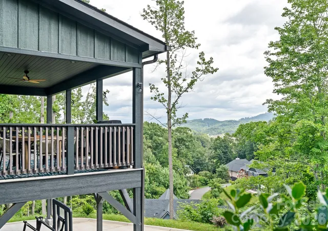 Photo 3 of Single family home for sale at 49 Timber Moss Dr, Asheville, NC 28804 | MLS# 4413689 | Listing updated on 2026-08-12