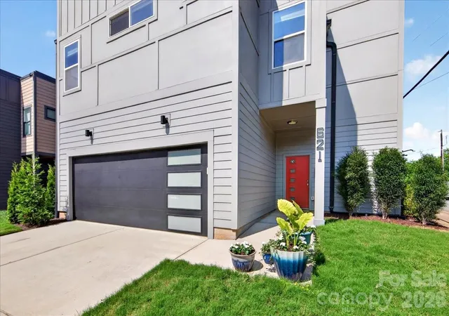 Photo 2 of Single family home for sale at 621 Campus St, Charlotte, NC 28216 | MLS# 4413691 | Listing updated on 2026-08-14