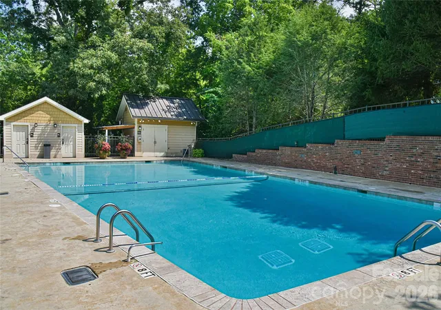 Listing Photo 2 - Condo for sale in building located at 211 Bowling Park Rd, Asheville, NC 28803 - Unit #