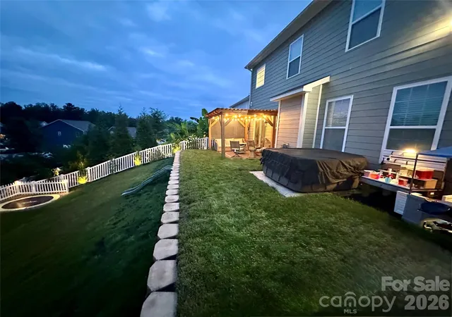 3rd image of 172 Longleaf Dr, Mooresville, NC 28117 | MLS# 4413694