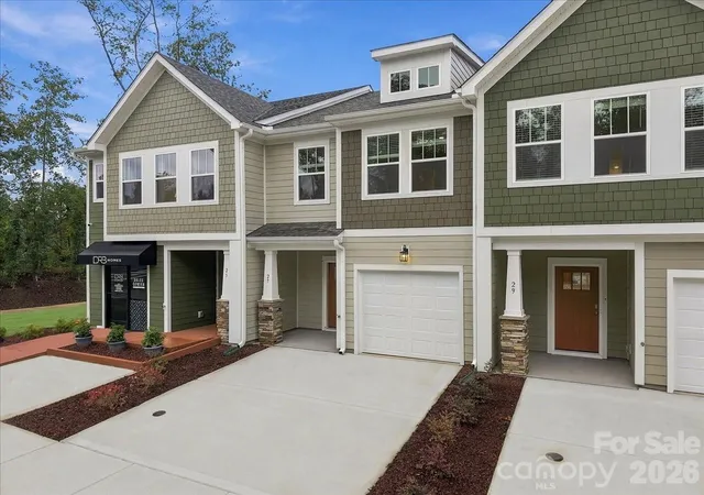 Photo 2 of Townhouse for sale at 27 Oleetah Fls Way, Hendersonville, NC 28792 | MLS# 4413706 | Listing updated on 2026-09-27