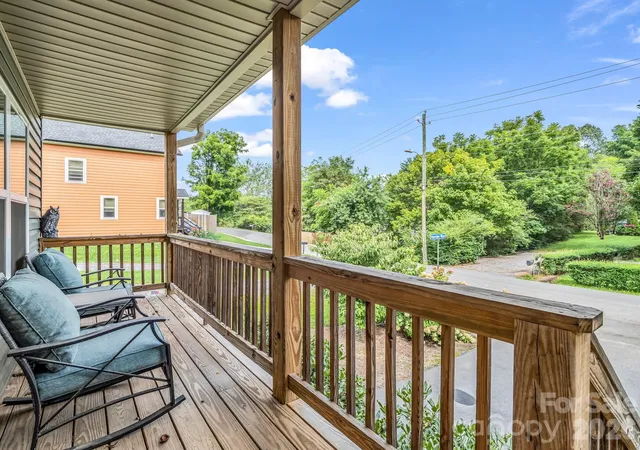 5th image of 27 Busbee View Rd, Asheville, NC 28803 | MLS# 4413713