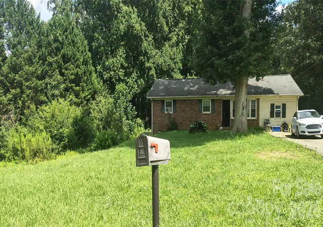 2nd image of 522 Lee Dr, Shelby, NC 28152 | MLS# 4413725
