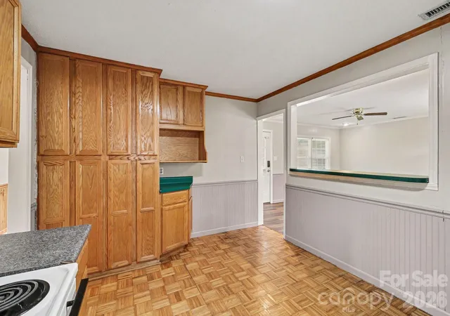 Photo 3 of Single family home for sale at 114 Whitman Cir, Mooresville, NC 28115 | MLS# 4413742 | Listing updated on 2026-09-30