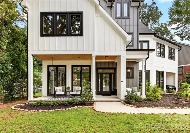 Photo 3 of Single family home for sale at 2200 Stratford Ave, Charlotte, NC 28205 | MLS# 4413769 | Listing updated on 2026-09-03