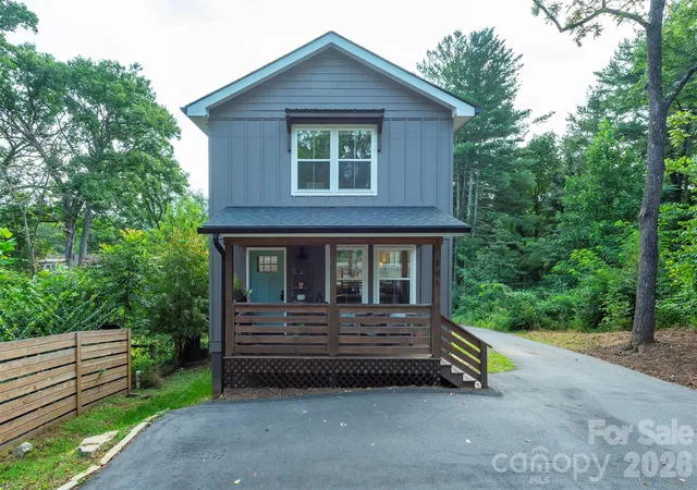Photo 2 of Single family home for sale at 191 Chatham Rd, Asheville, NC 28804 | MLS# 4413770 | Listing updated on 2026-10-09