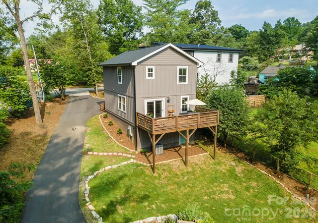 Photo 3 of Single family home for sale at 191 Chatham Rd, Asheville, NC 28804 | MLS# 4413770 | Listing updated on 2026-10-09
