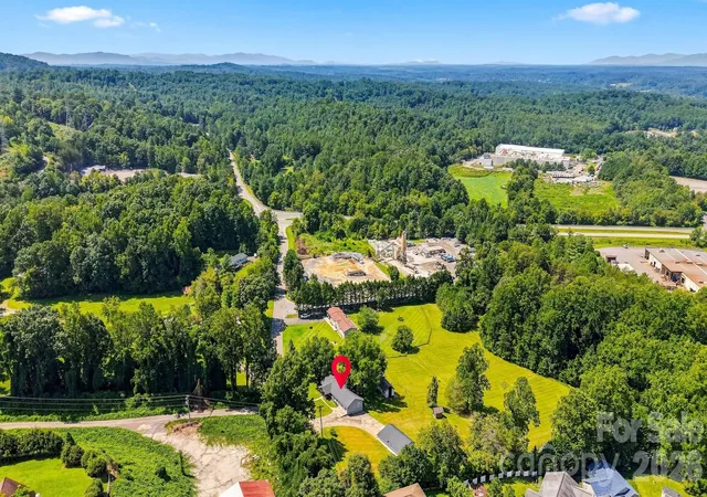 31st image of 1164 Bradford Mountain Rd, Lenoir, NC 28645 | MLS# 4413786