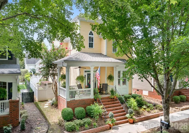 1st image of 17525 Calverton Rd, Huntersville, NC 28078 | MLS# 4413814