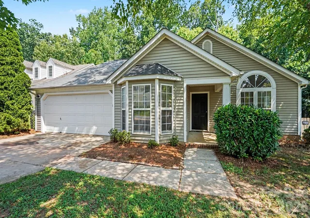1st image of 9819 Veronica Dr, Charlotte, NC 28215 | MLS# 4413821