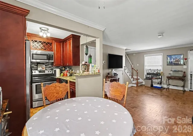 image of 718 W Franklin St, Monroe, NC 28112 | MLS# 4413827