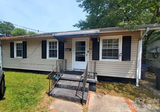Photo 1 of Single family home for sale at 416 Henry St, Rocky Mount, NC 27803 | MLS# 4413843 | Listing updated on 2026-10-06