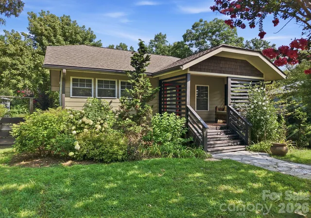 2nd image of 146 Courtland Ave, Asheville, NC 28801 | MLS# 4413849