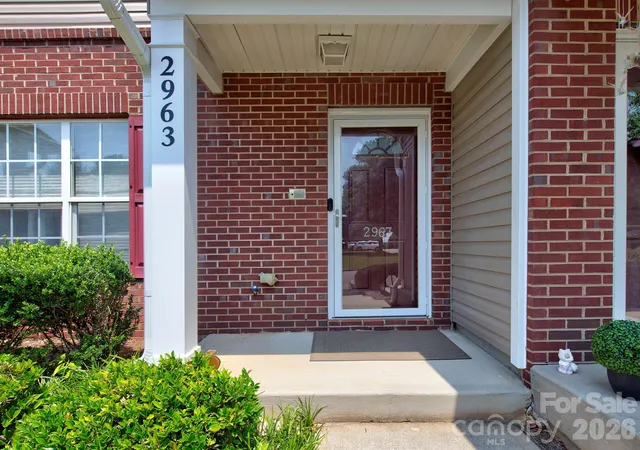 2nd image of 2963 Little Stream Ct, Matthews, NC 28105 | MLS# 4413853