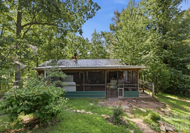 2nd image of 464 Mason Rd, Ellenboro, NC 28040 | MLS# 4413857