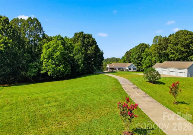Photo 3 of Sale Pending at 1910 Carl Fox Rd, Taylorsville, NC 28681 | MLS# 4413868 | Listing updated on 2026-08-31