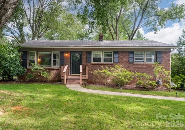 Photo 2 of Single family home for sale at 245 Weston Rd, Arden, NC 28704 | MLS# 4413873 | Listing updated on 2026-10-02