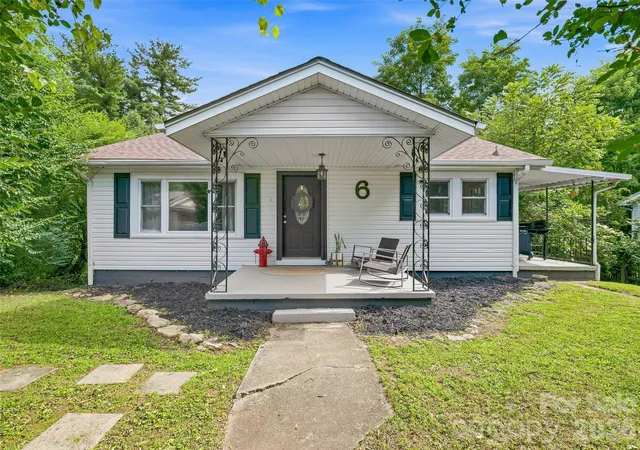 2nd image of 6 Bradford Cir, Candler, NC 28715 | MLS# 4413889
