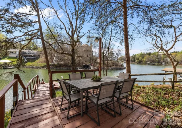 4th image of 9067 Tulagi Ct, Fort Mill, SC 29708 | MLS# 4413890
