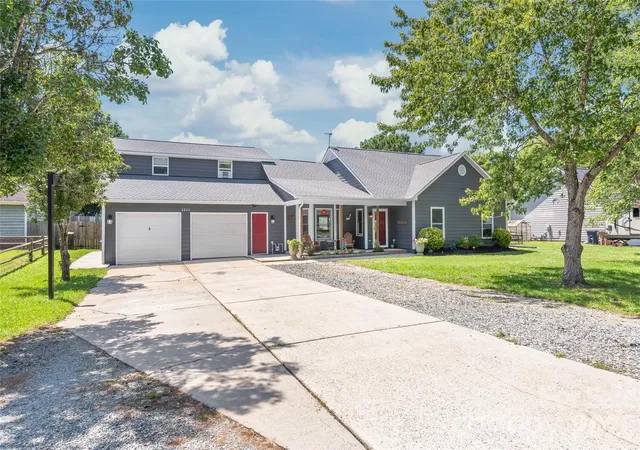 1st image of 2241 Indian Cross Trl, Matthews, NC 28104 | MLS# 4413908
