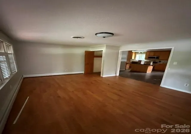 Photo 3 of Single family home for sale at 201 Sigmon Rd, Statesville, NC 28677 | MLS# 4413925 | Listing updated on 2026-09-04