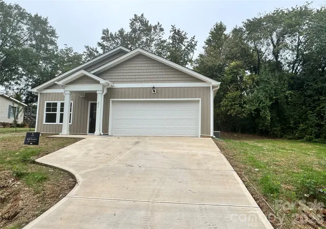 Photo 2 of Single family home for sale at 271 Melrose Dr Sw, Concord, NC 28025 | MLS# 4413926 | Listing updated on 2026-10-05
