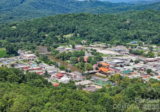 Photo 45 of Single family home for sale at 24 Green Burch Dr, Bryson City, NC 28713 | MLS# 4413936 | Listing updated on 2026-09-01