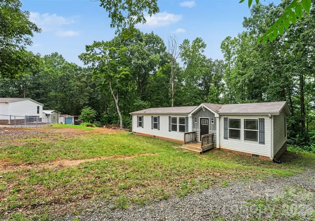 2nd image of 2998 Wilderness Tr, Claremont, NC 28610 | MLS# 4413940