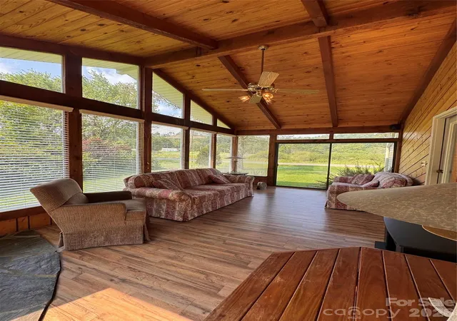 Photo 2 of Single family home for sale at 189 Old Nc 181 Hwy, Newland, NC 28657 | MLS# 4413944 | Listing updated on 2026-08-18