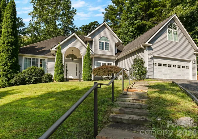 2nd image of 306 Golden Hawk Trl, Asheville, NC 28805 | MLS# 4413956