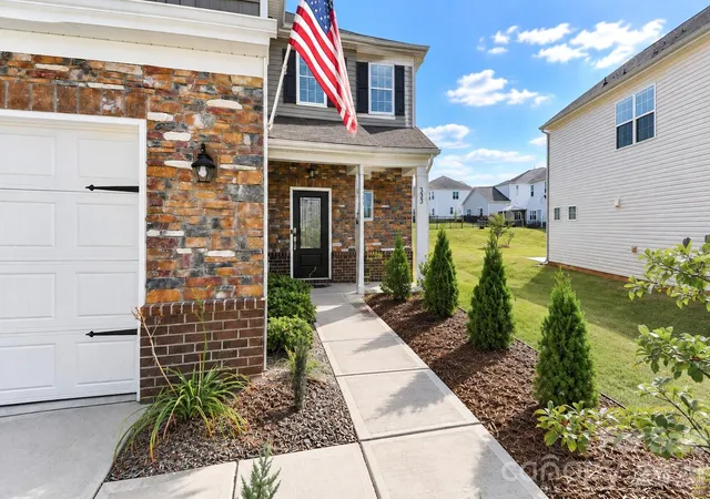 5th image of 333 Kennerly Center Dr, Mooresville, NC 28115 | MLS# 4413957