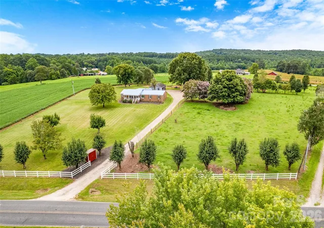 48th image of 433 Mock Mill Rd, Statesville, NC 28677 | MLS# 4413979