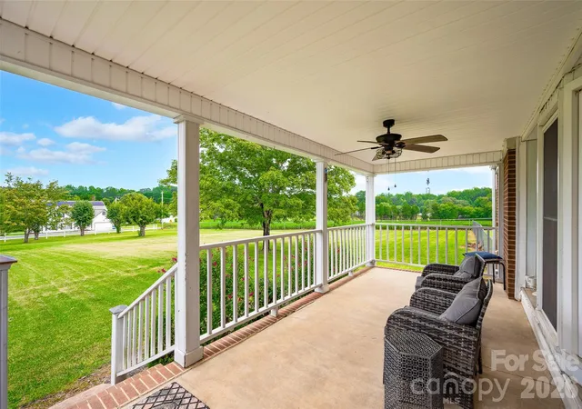 5th image of 433 Mock Mill Rd, Statesville, NC 28677 | MLS# 4413979