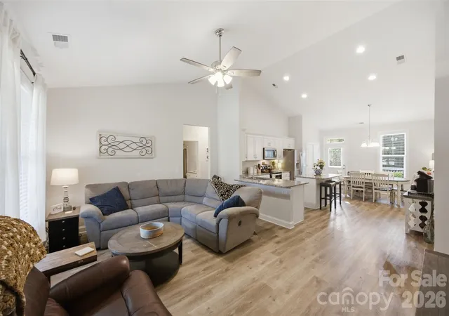 3rd image of 3177 Yosemite Dr, Gastonia, NC 28056 | MLS# 4413980