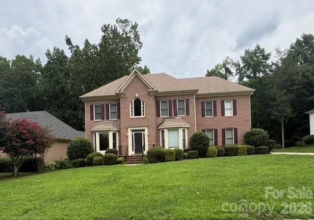 2nd image of 3119 Castlemaine Dr, Charlotte, NC 28269 | MLS# 4413984