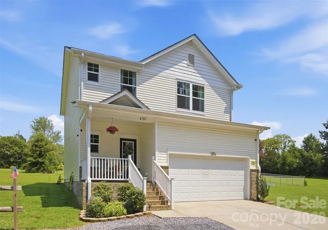Photo 2 of Single family home for sale at 4757 Lama Ln, Lincolnton, NC 28092 | MLS# 4413998 | Listing updated on 2026-09-25