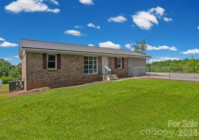 18th image of 195 Moda Rd, Blacksburg, SC 29702 | MLS# 4414000