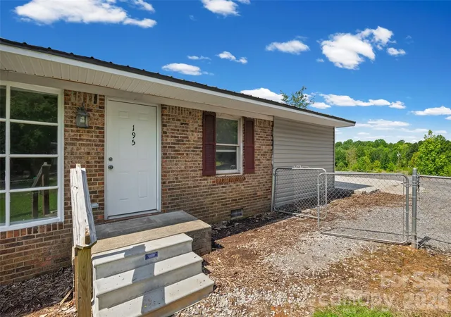 2nd image of 195 Moda Rd, Blacksburg, SC 29702 | MLS# 4414000