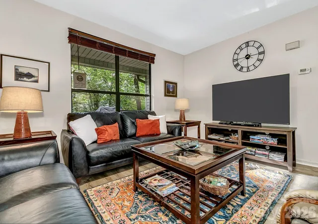 Photo 4 of Single family home for sale at 281 Redwing Rd, Lake Lure, NC 28746 | MLS# 4414007 | Listing updated on 2026-10-30