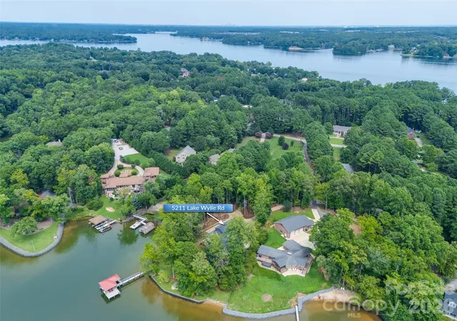 44th image of 5211 Lake Wylie Rd, Clover, SC 29710 | MLS# 4414020