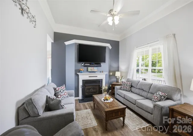 Photo 4 of Single family home for sale at 400 Brookhollow Dr, York, SC 29745 | MLS# 4414021 | Listing updated on 2026-10-01